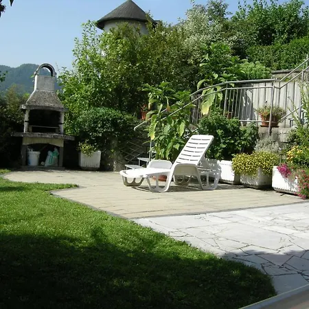 Anna Sankt Kanzian am Klopeiner See